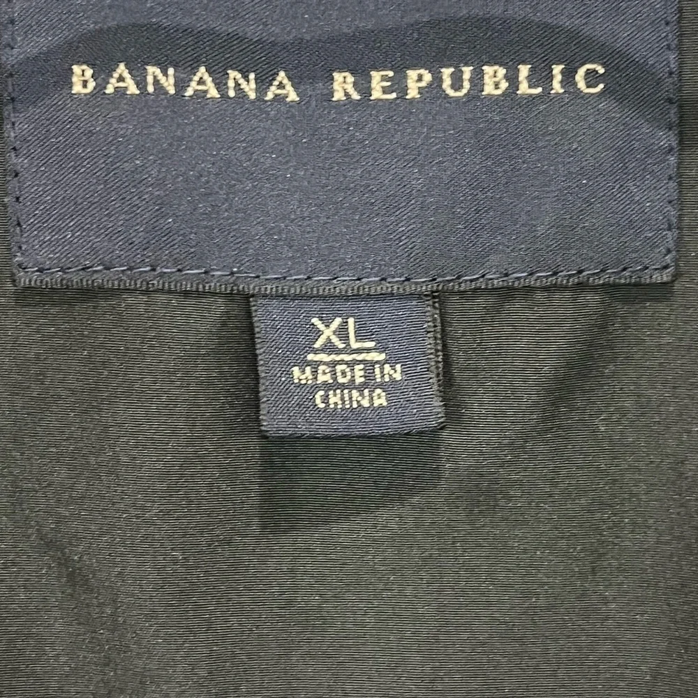 Banana Republic Lightweight Black Zipper Coat Jacket Sz XL Classic Deep Pockets